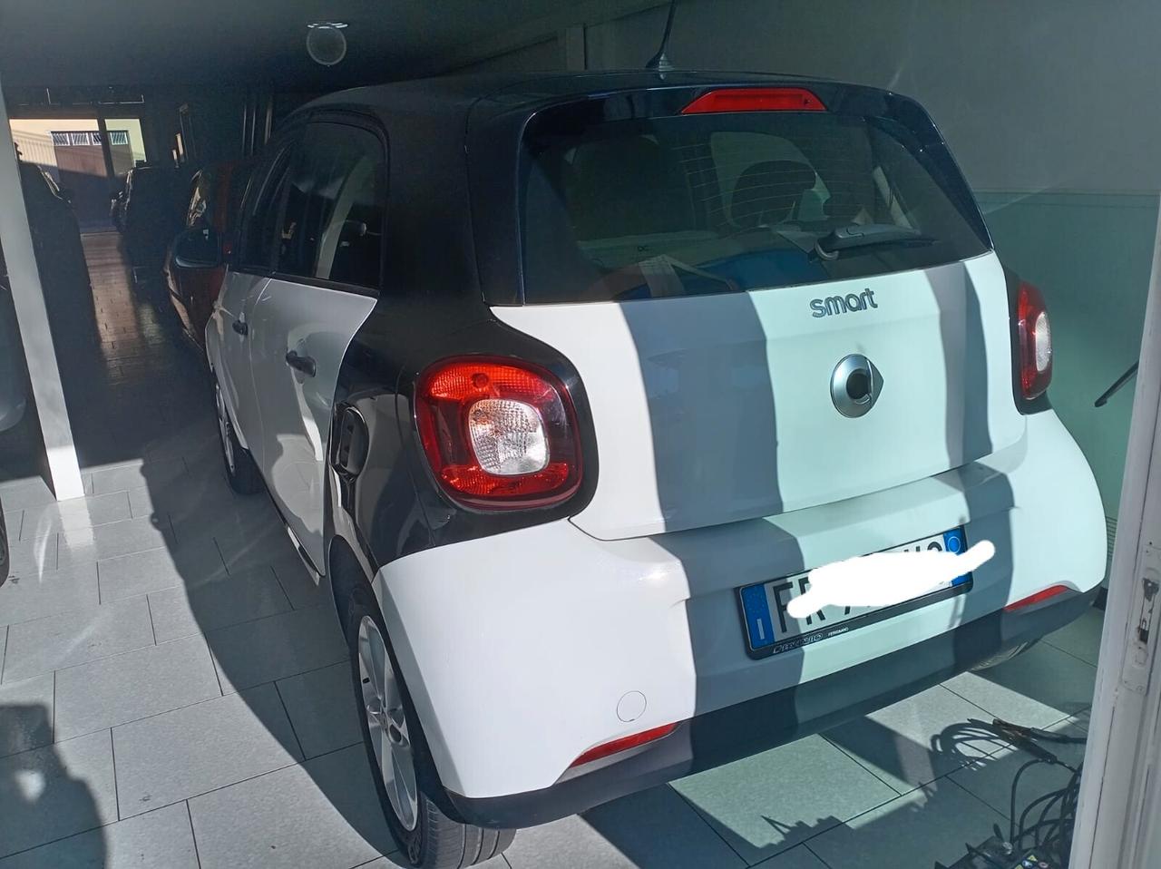 Smart ForFour 70 1.0 Prime