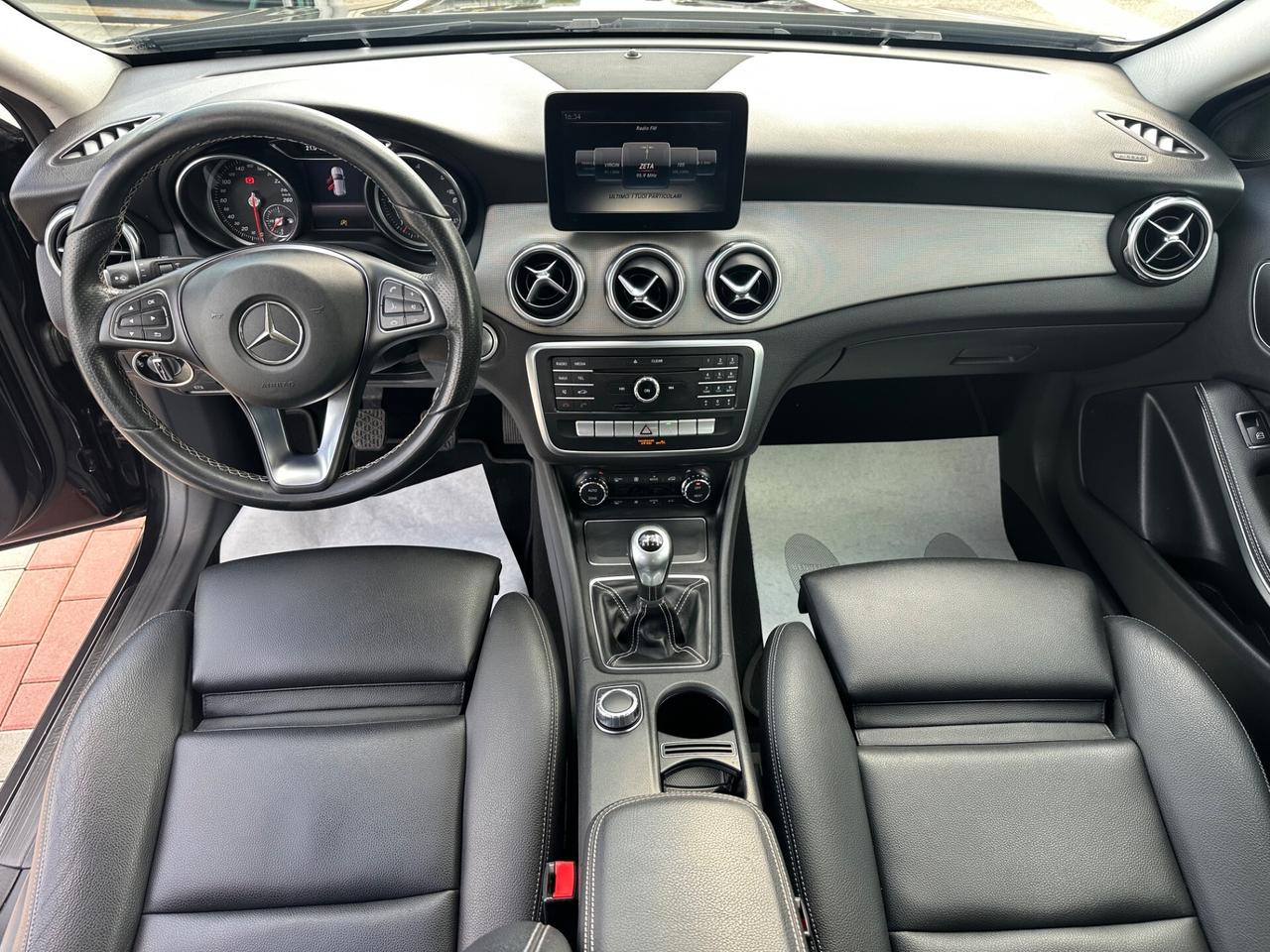 Mercedes-benz GLA 200d Sport NAVI*PELLE*R.CAMERA