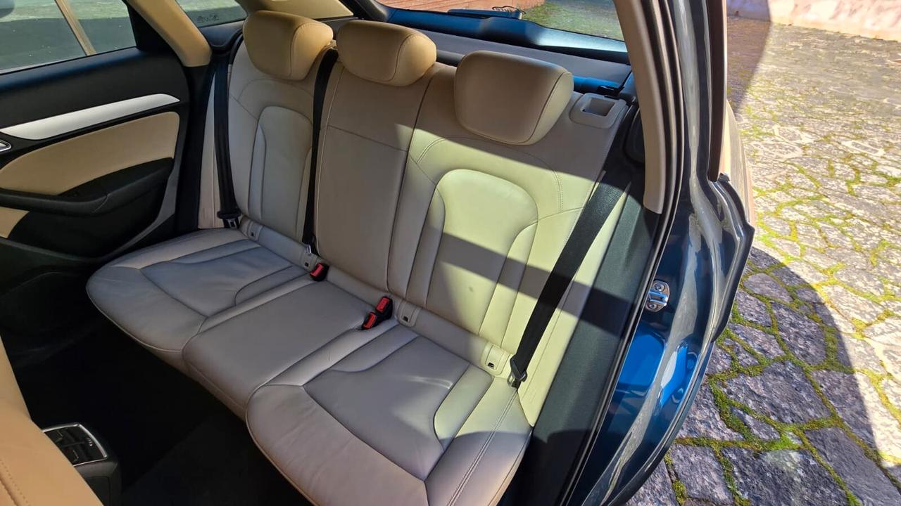 AUDI Q3 QUATTRO BUSINESS 2.0 TDI