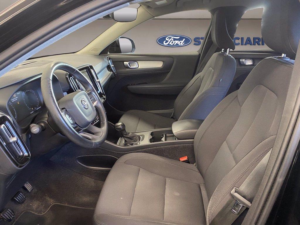 VOLVO XC40 1.5 t2 Momentum Pro my21 del 2021