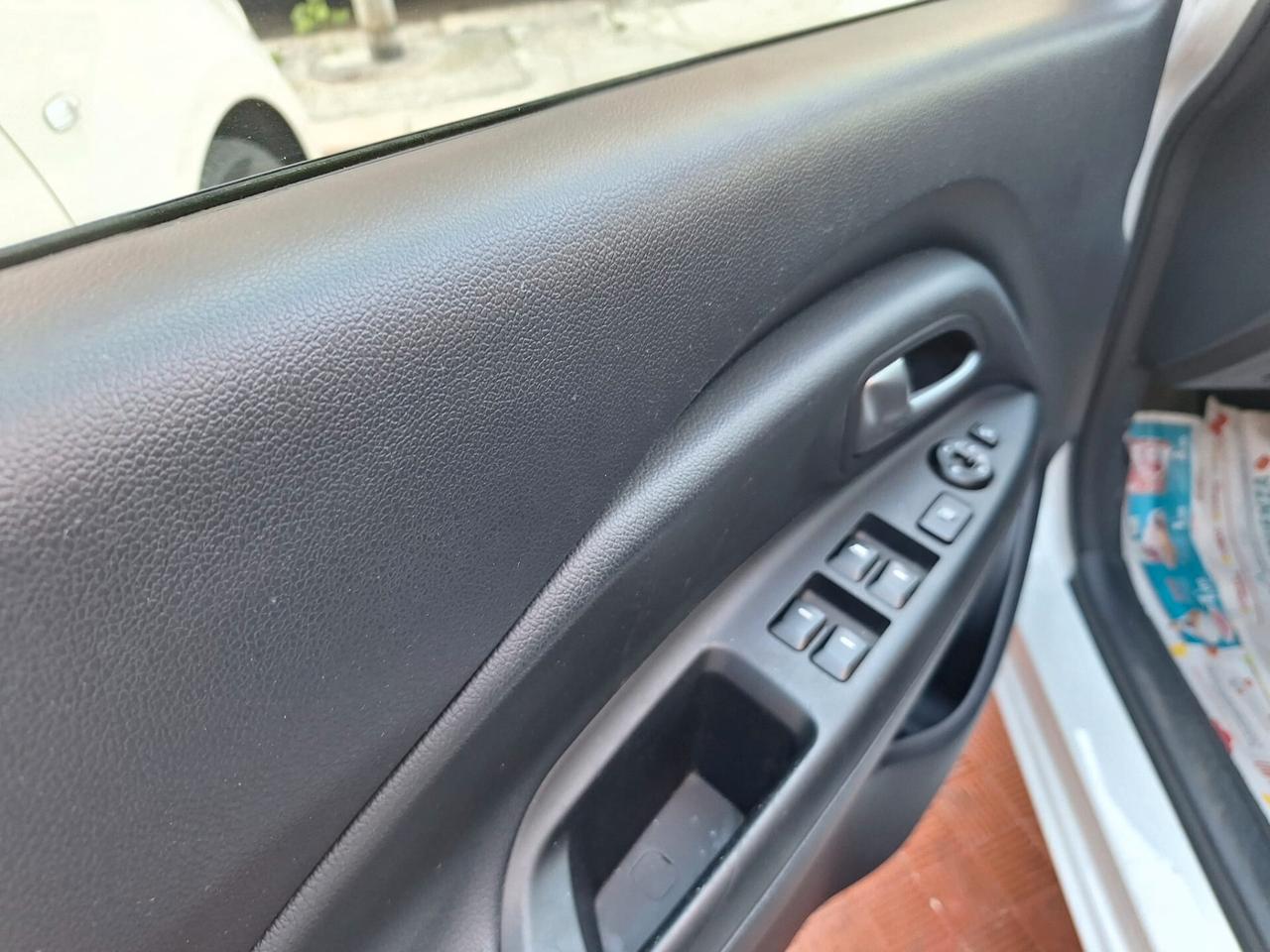 Kia Rio 1.4 CRDi 5p. Cool