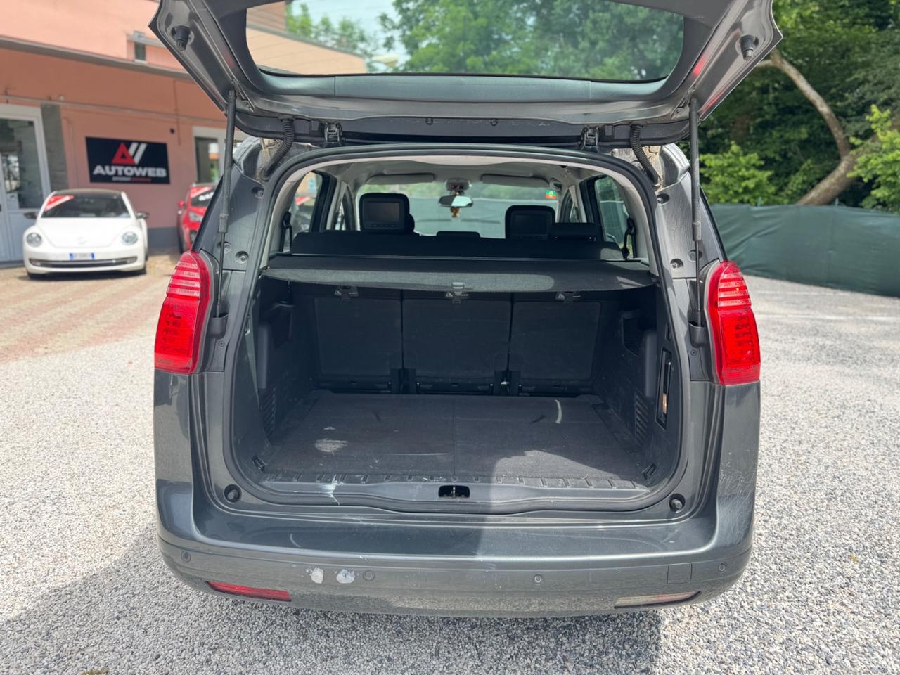 Peugeot 5008 1.6 HDi 112CV Féline