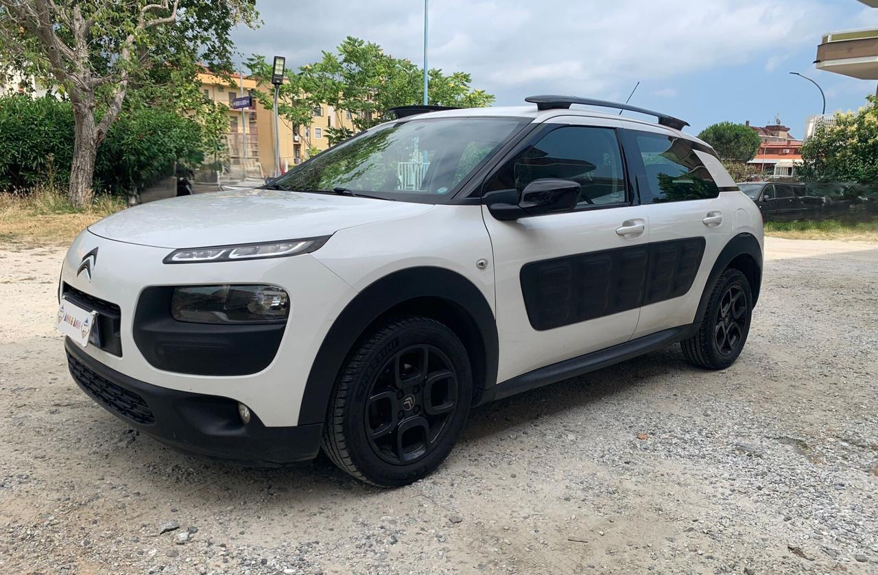 Citroen C4 Cactus PureTech 82 Shine