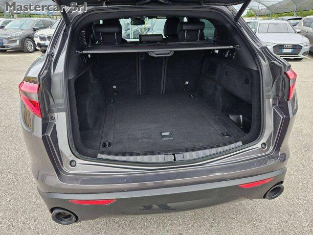 ALFA ROMEO Stelvio 2.2 TD 190 CV Sprint AT8 Q4 - GH945YR