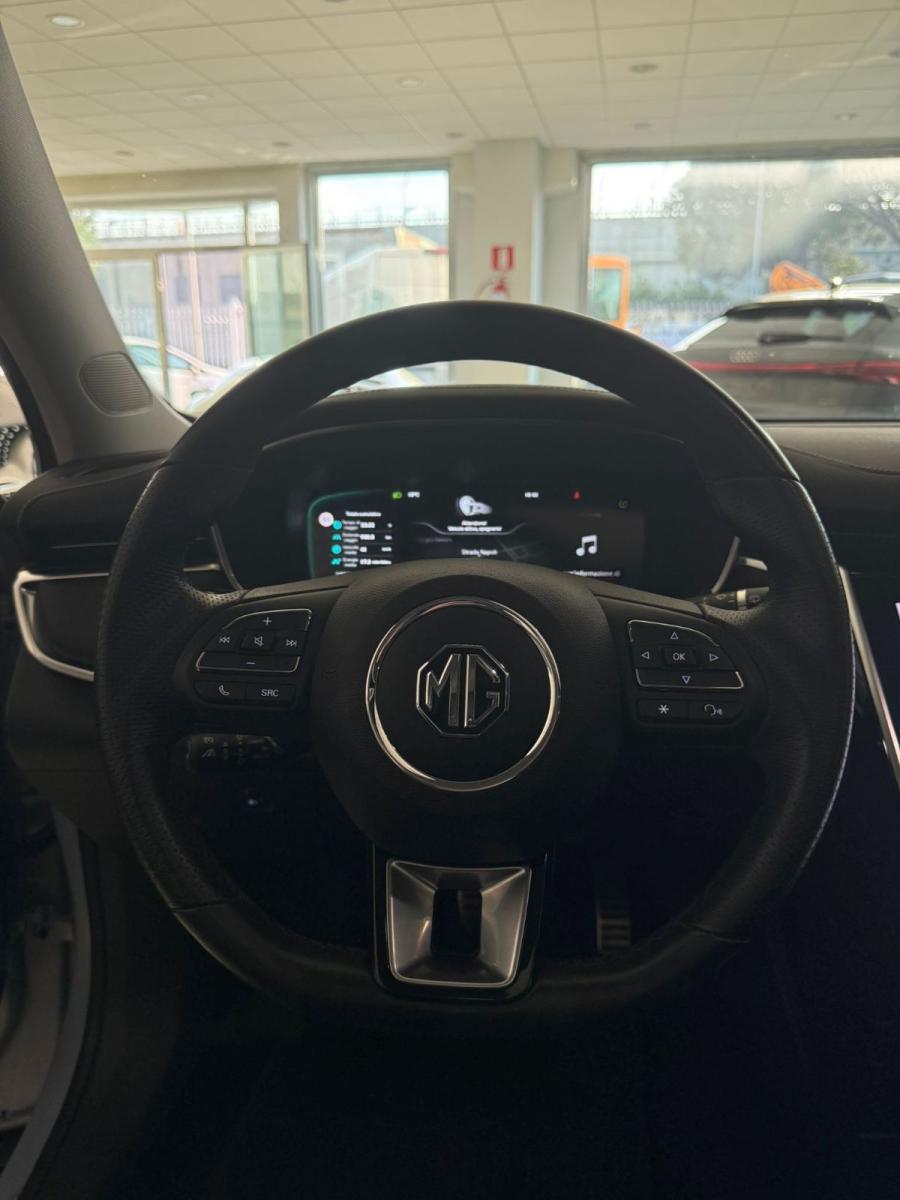 MG - Marvel R - Luxury