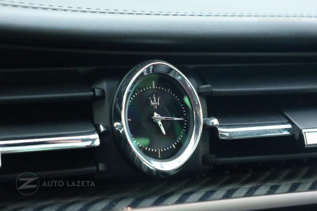 MASERATI Quattroporte V8 580 CV Trofeo