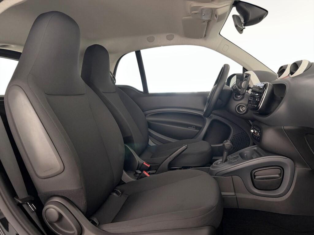 Smart fortwo coupe 1.0 Youngster twinamic