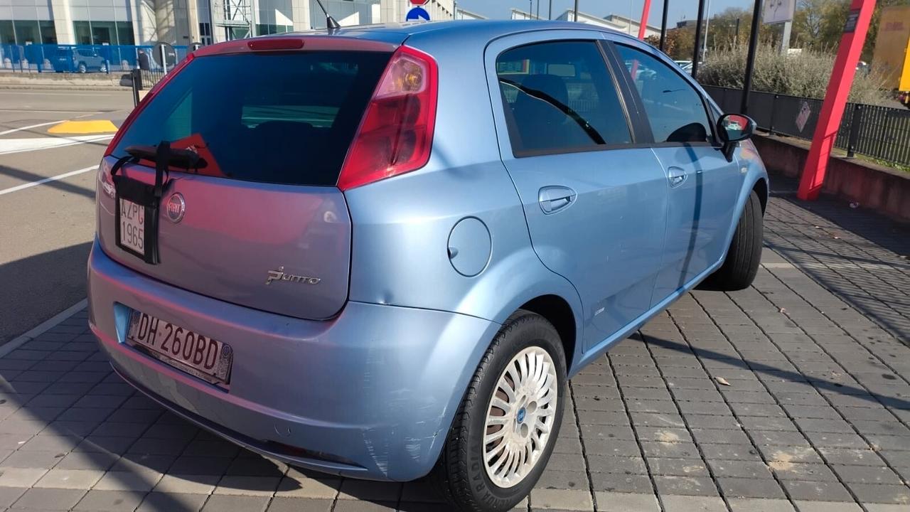 Fiat Grande Punto 1.3 MJT 75 CV 5P Autocarro