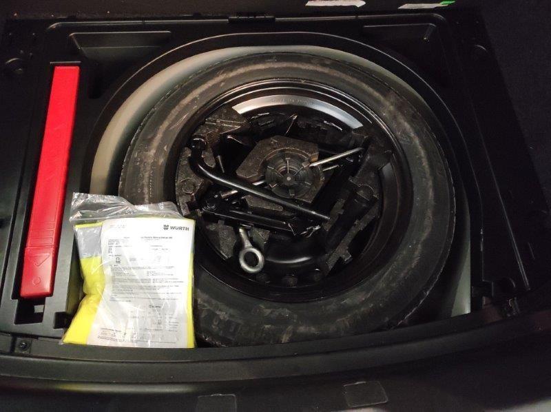 VOLVO V40 (2012-2020) - V40 D2 Geartronic Business