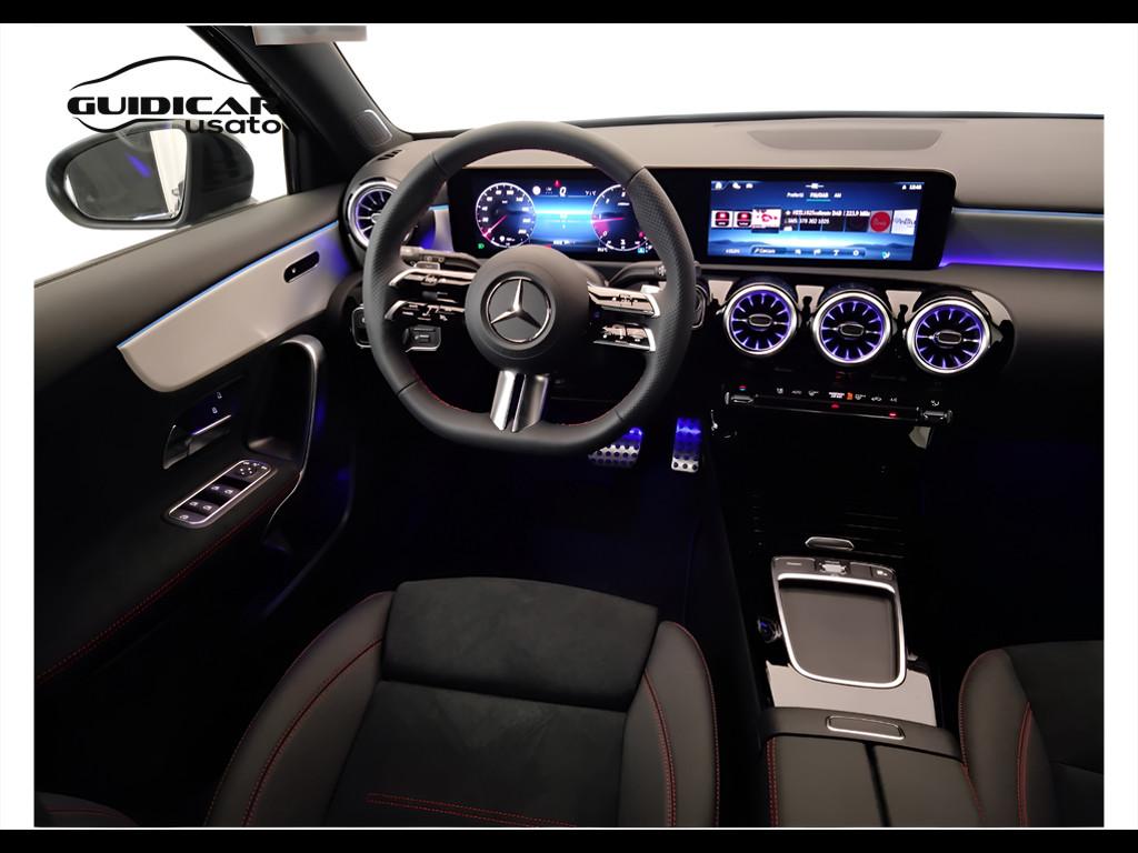 Mercedes-Benz Classe A - W177 2023 - A 180 d AMG Line Advanced Plus auto