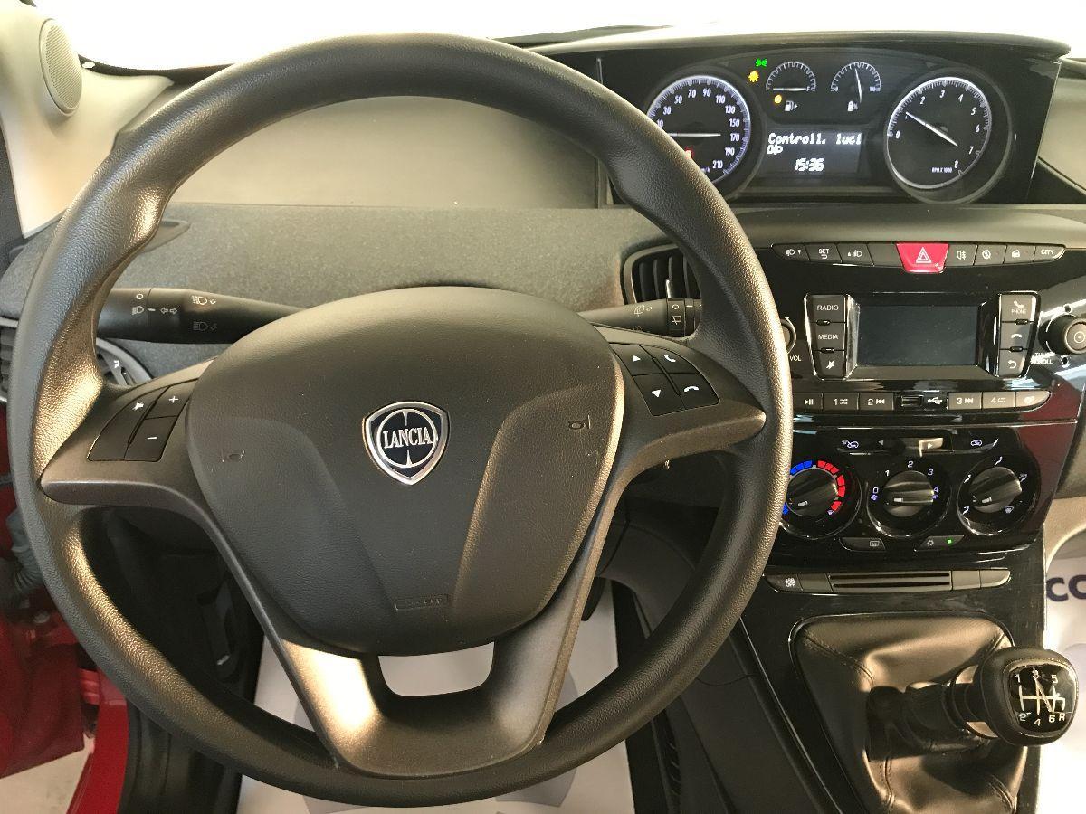 LANCIA Ypsilon 1.0 5p. Hybrid Silver