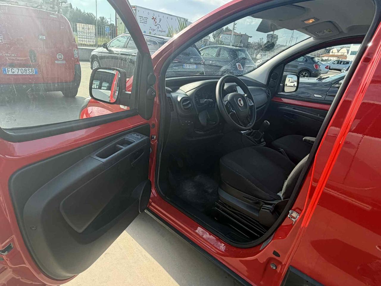 Fiat Fiorino 1.3 MJT 95CV Cargo Adventure EX TIM 2017