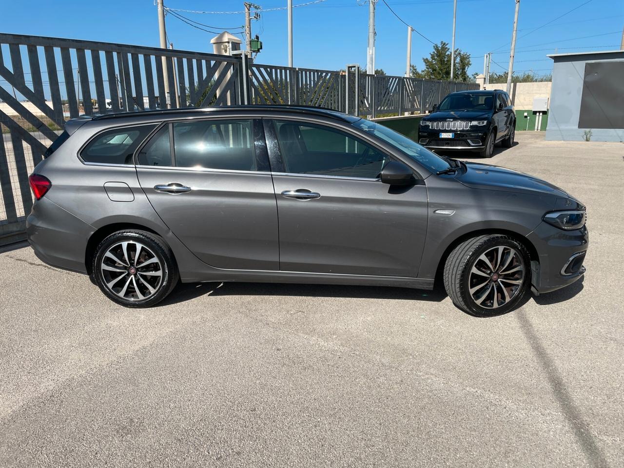 Fiat Tipo 1.4 T-Jet 120CV GPL SW Lounge