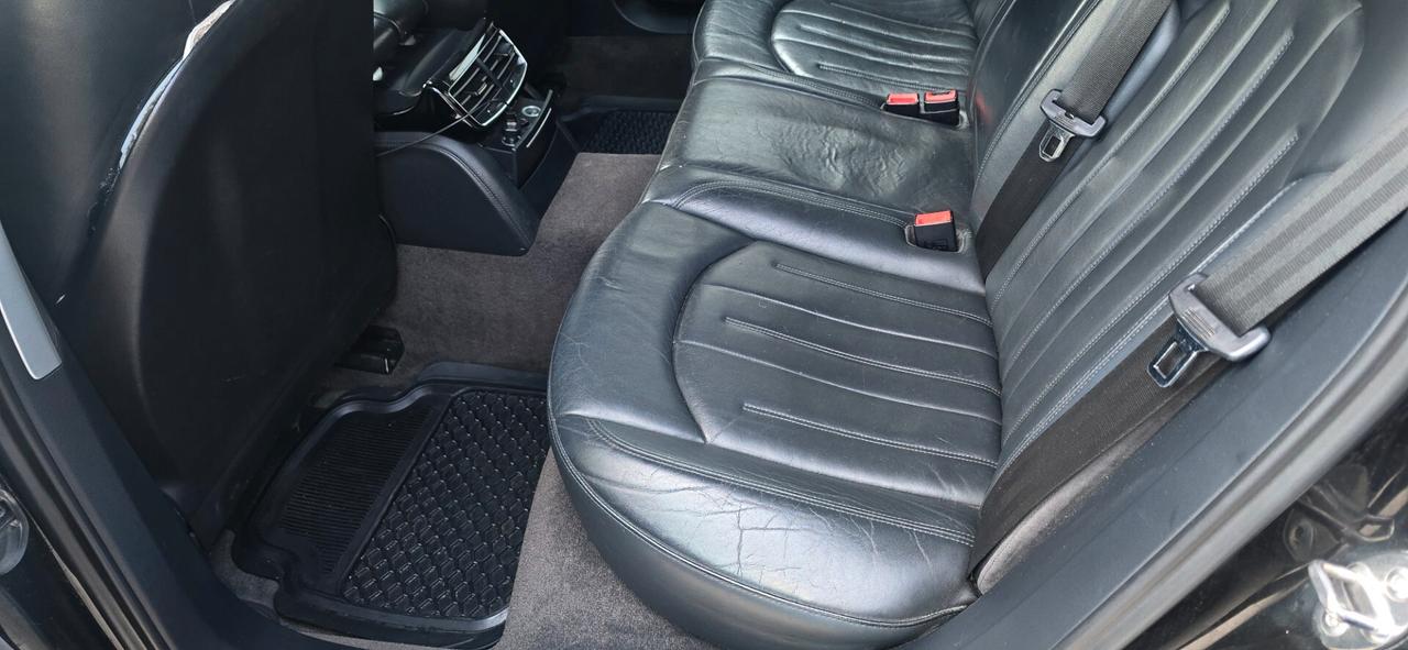 Audi A8 3.0 TDI 250 CV quattro tiptronic