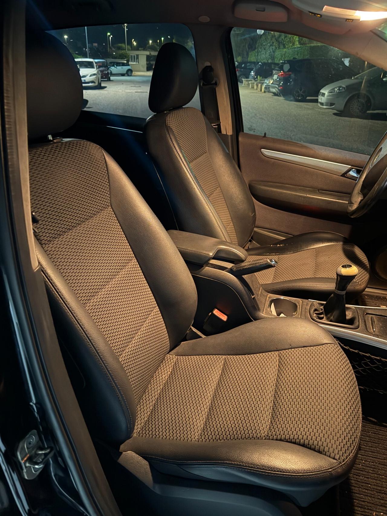 Mercedes-benz B 180 CDI *LEGGI INFO*