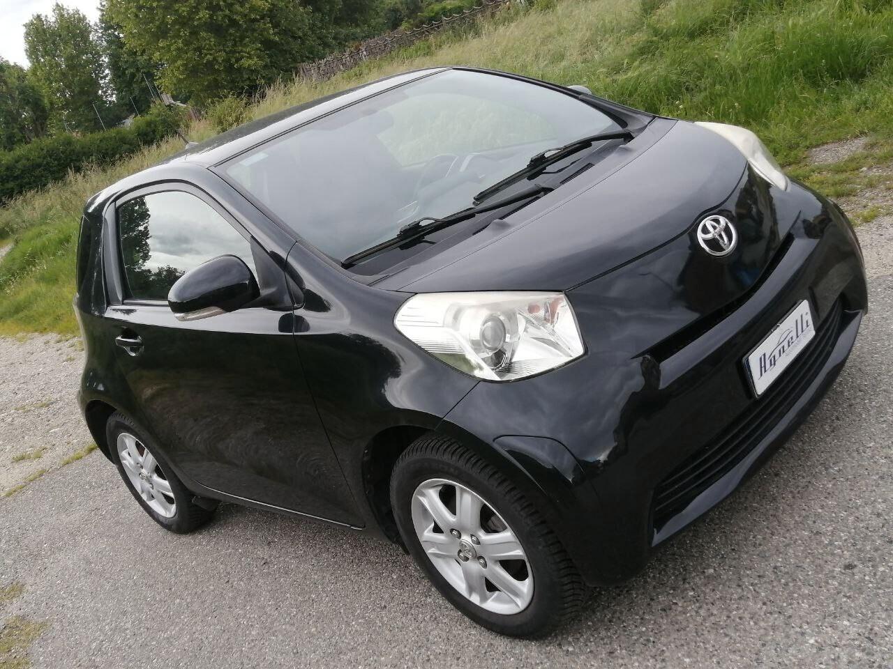 Toyota iQ 1.0 Automatica Idonea Neopatentati