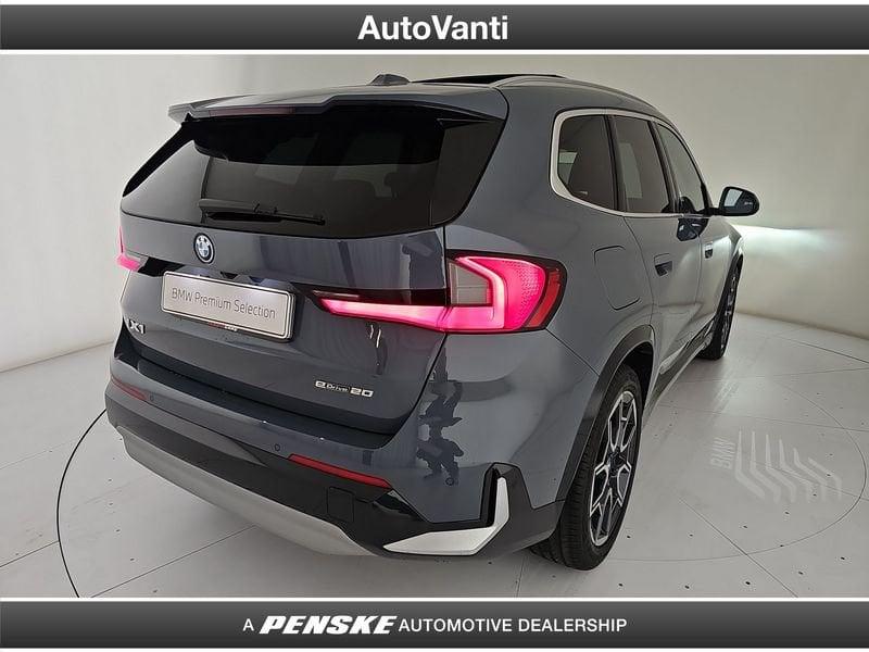 BMW X1 iX1 edrive 20 X-Line