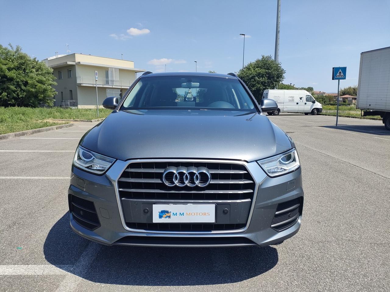 AUDI Q3 2.0 tdi Business 150cv