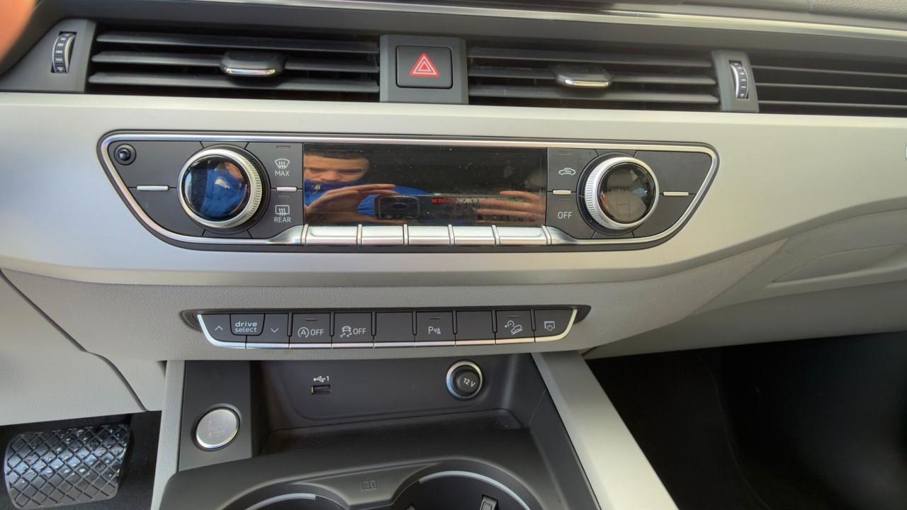 Audi A4 allroad 40 TDI 204 CV S tronic Business Evolution