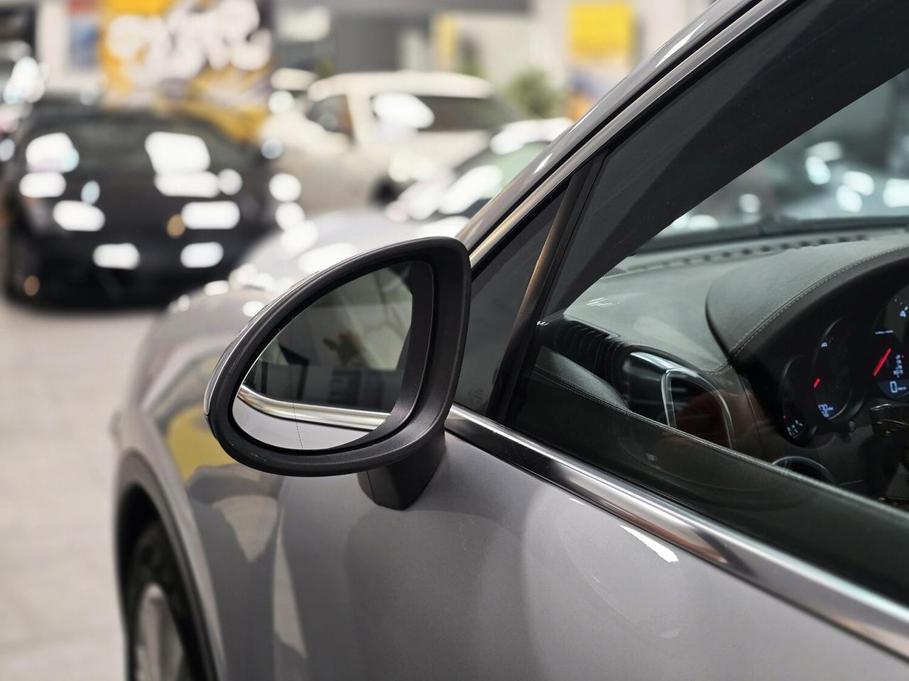 Porsche Cayenne 3.0 V6 TDI TIPTRONIC_SERVICE BOOK_NO SUPERBOLLO!