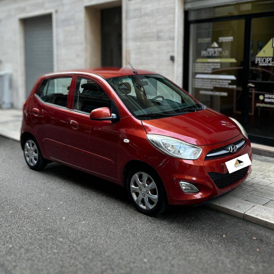 Hyundai i10 **NEOPATENTATI**