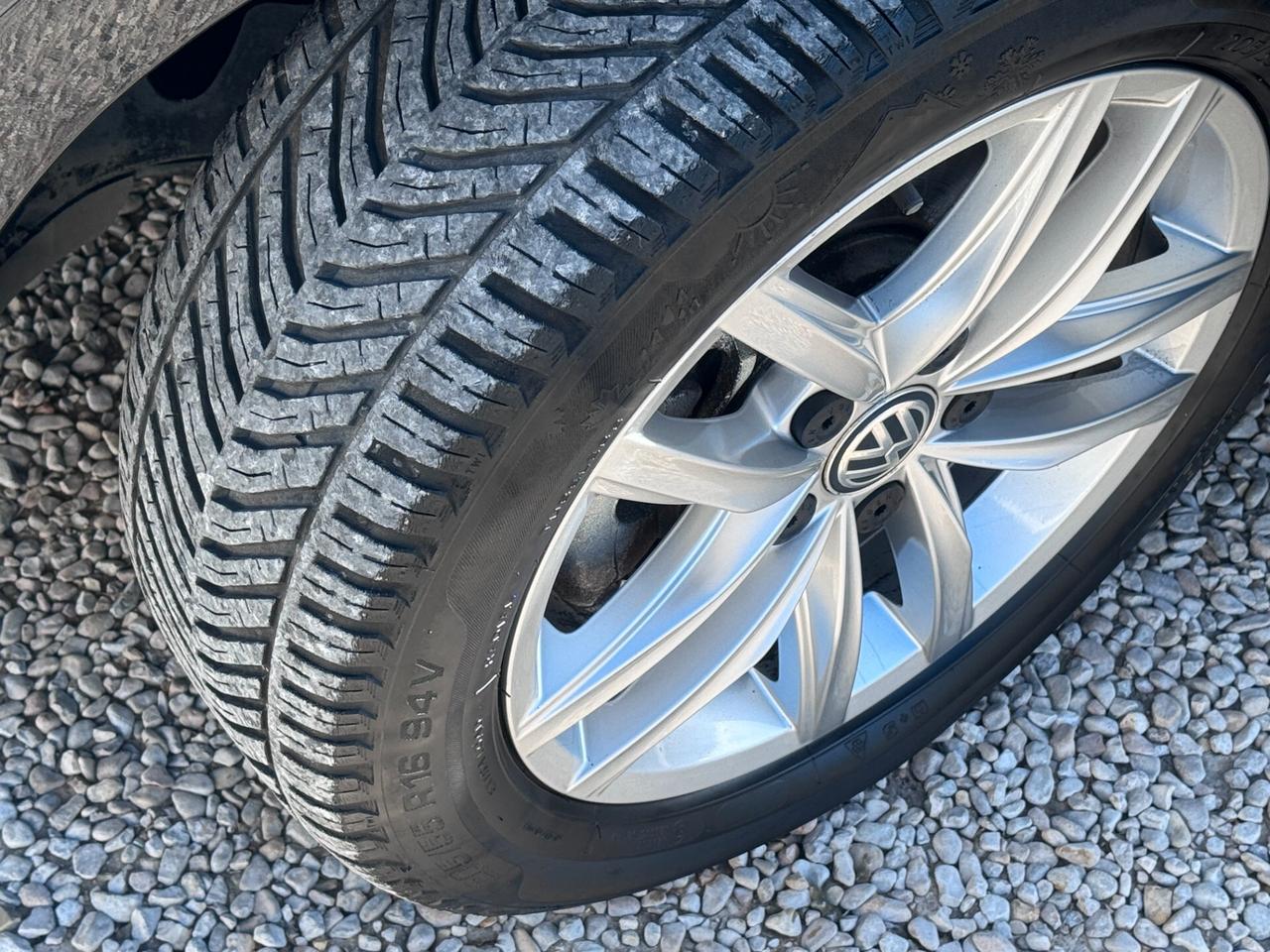 VW Golf 1.4 TGI 5p. Highline BMT