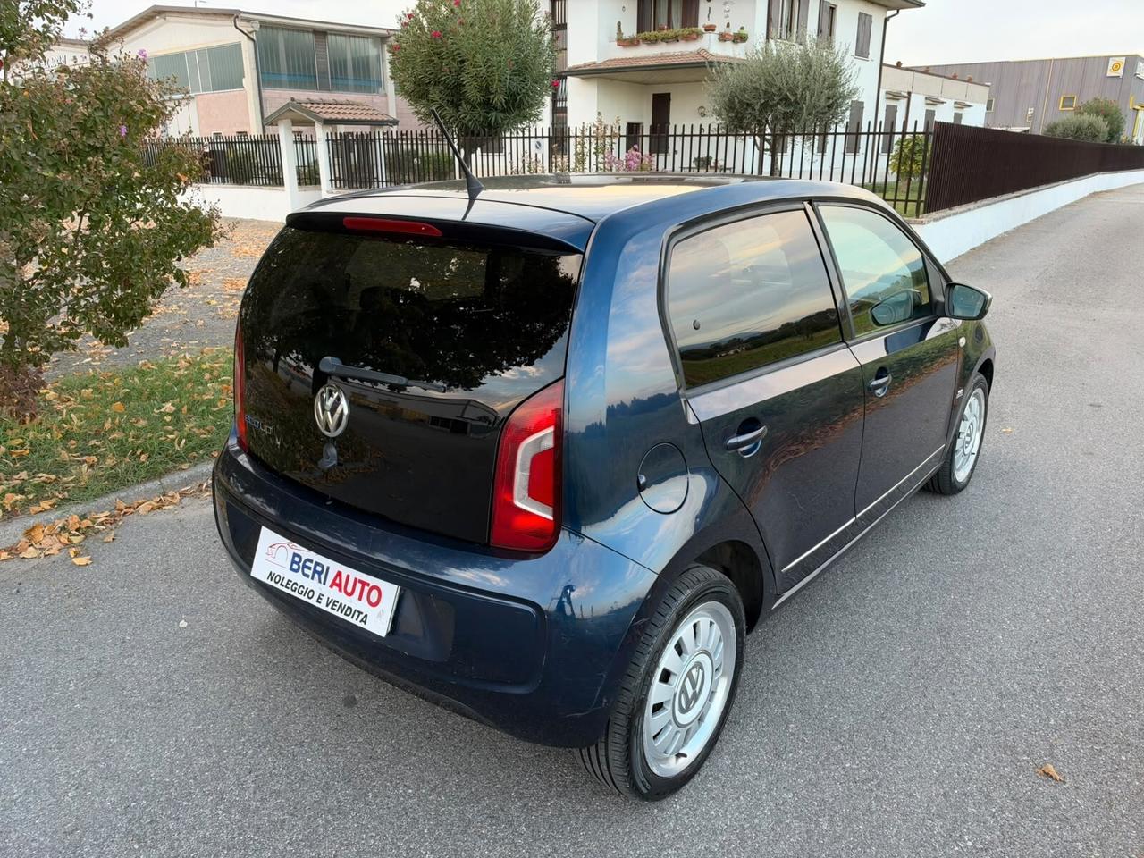Volkswagen up! Adatta neopatentati