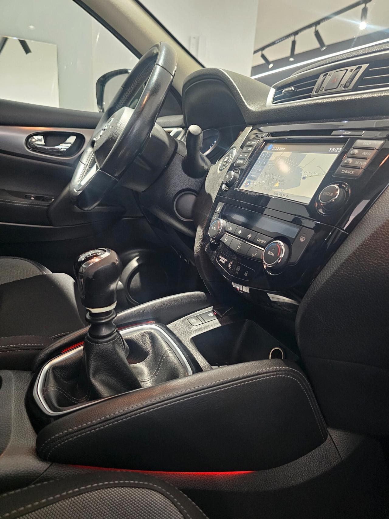 Nissan Qashqai 1.5 dCi N-Connecta