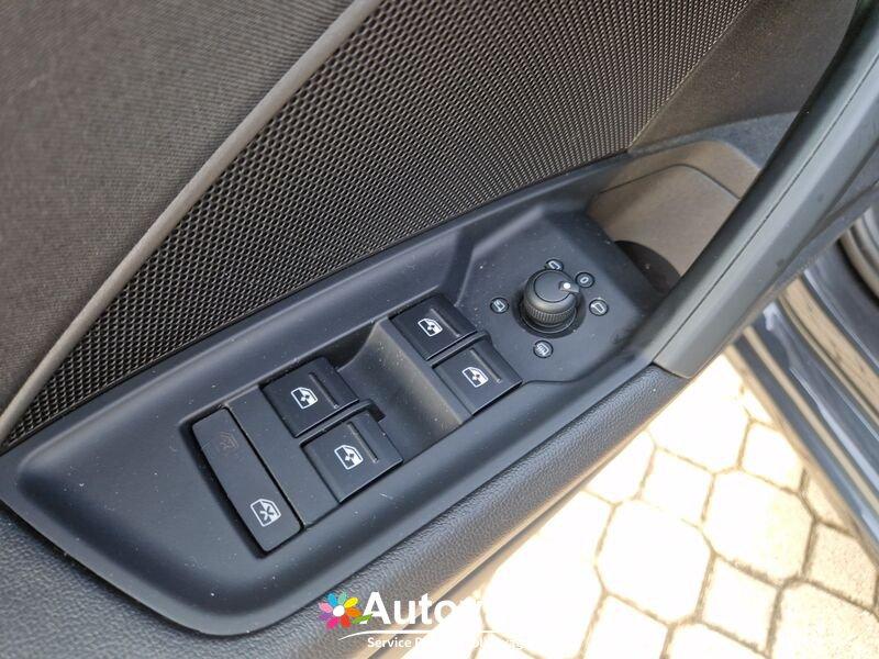 Audi A3 SPB 30 TDI S tronic Business