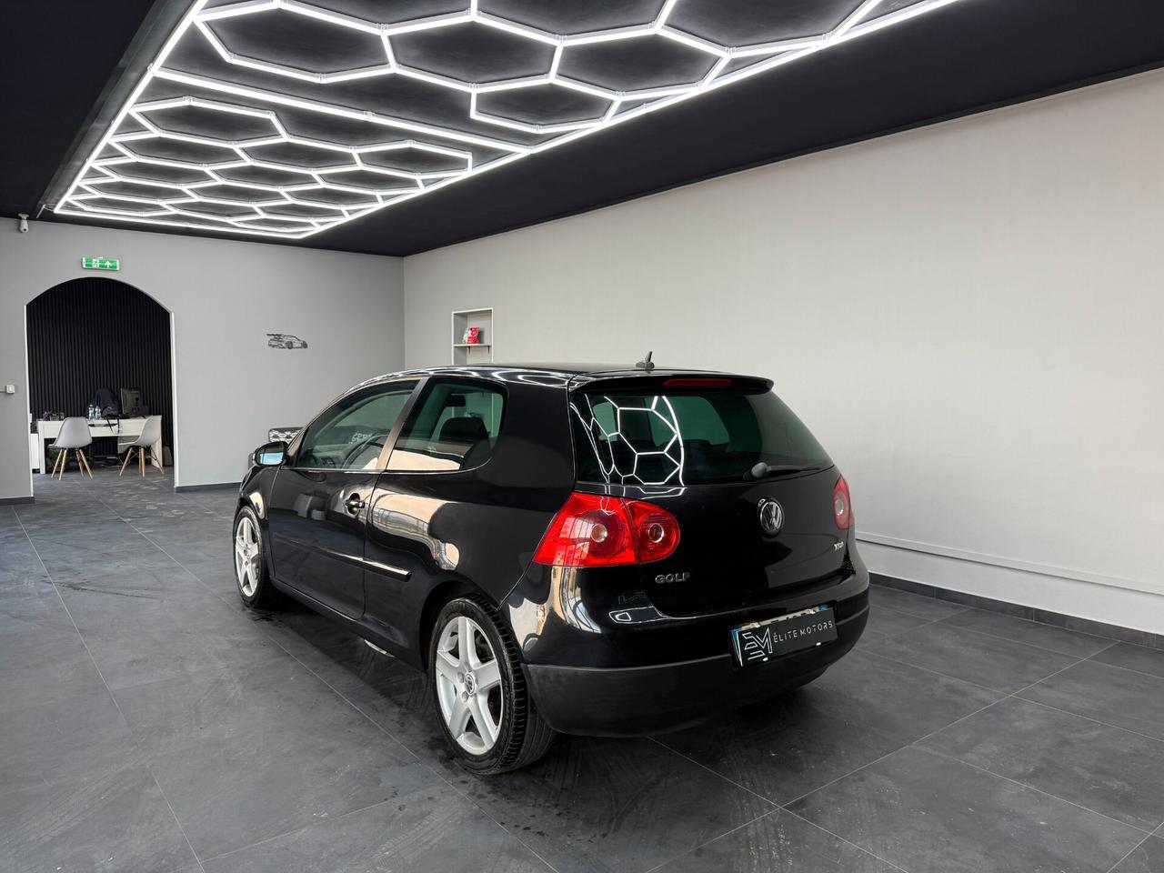 Volkswagen Golf 1.9 TDI 3p. Sportline