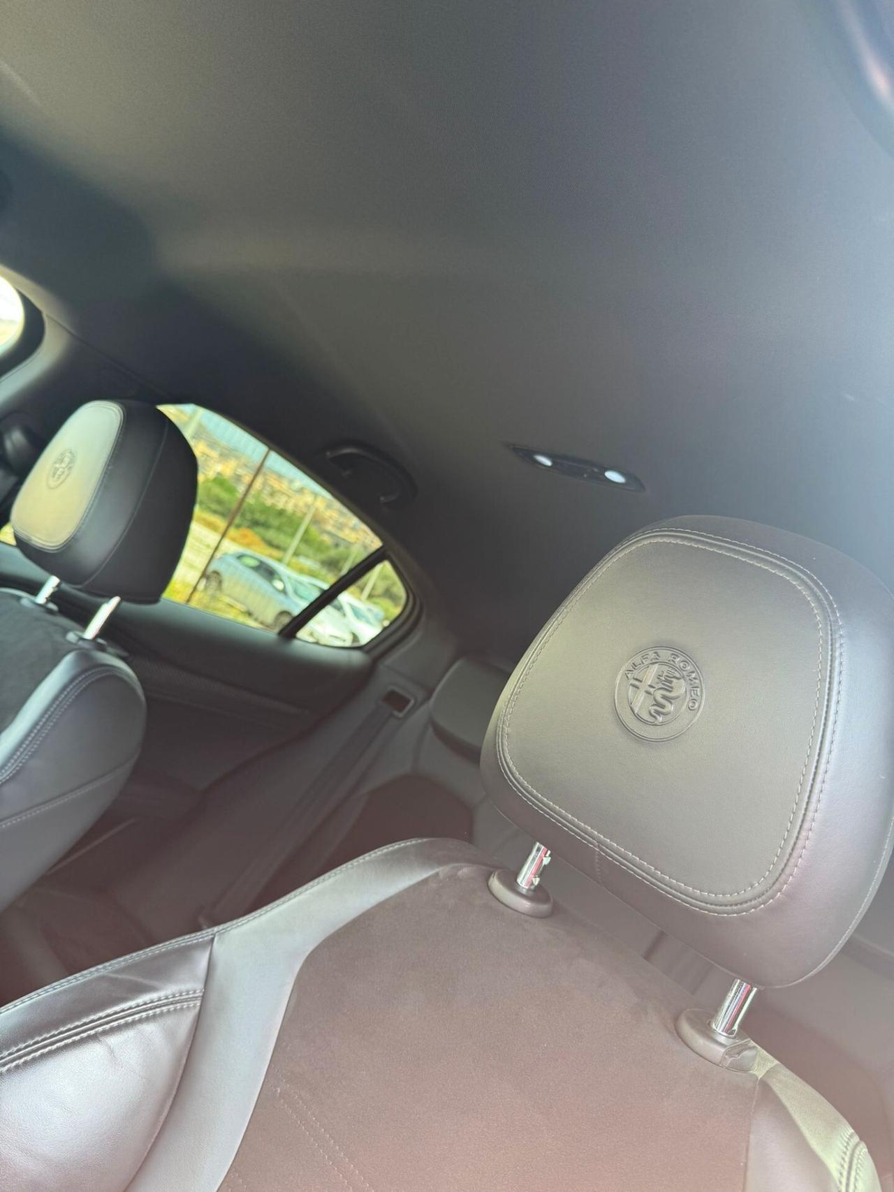 Alfa Romeo Stelvio 2.9 Bi-Turbo V6 510 CV Quadrifoglio