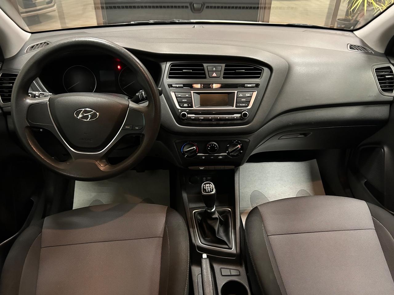 Hyundai i20 1.1 CRDi 75 CV 117.000 KM