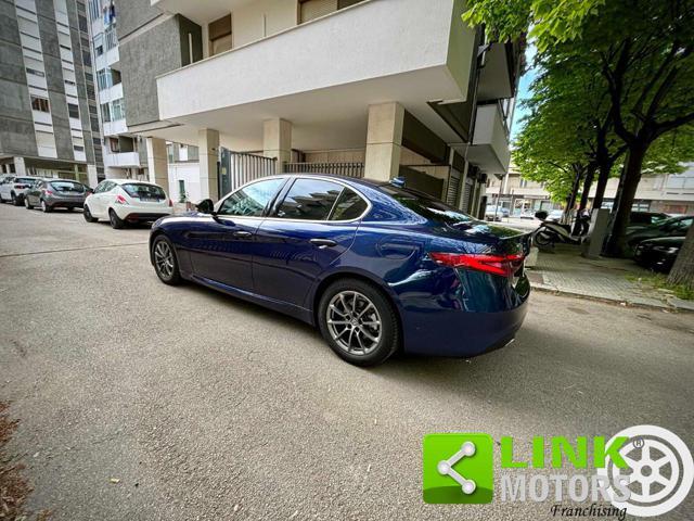 ALFA ROMEO Giulia 2.2 Turbodiesel 136 CV AT8 Business