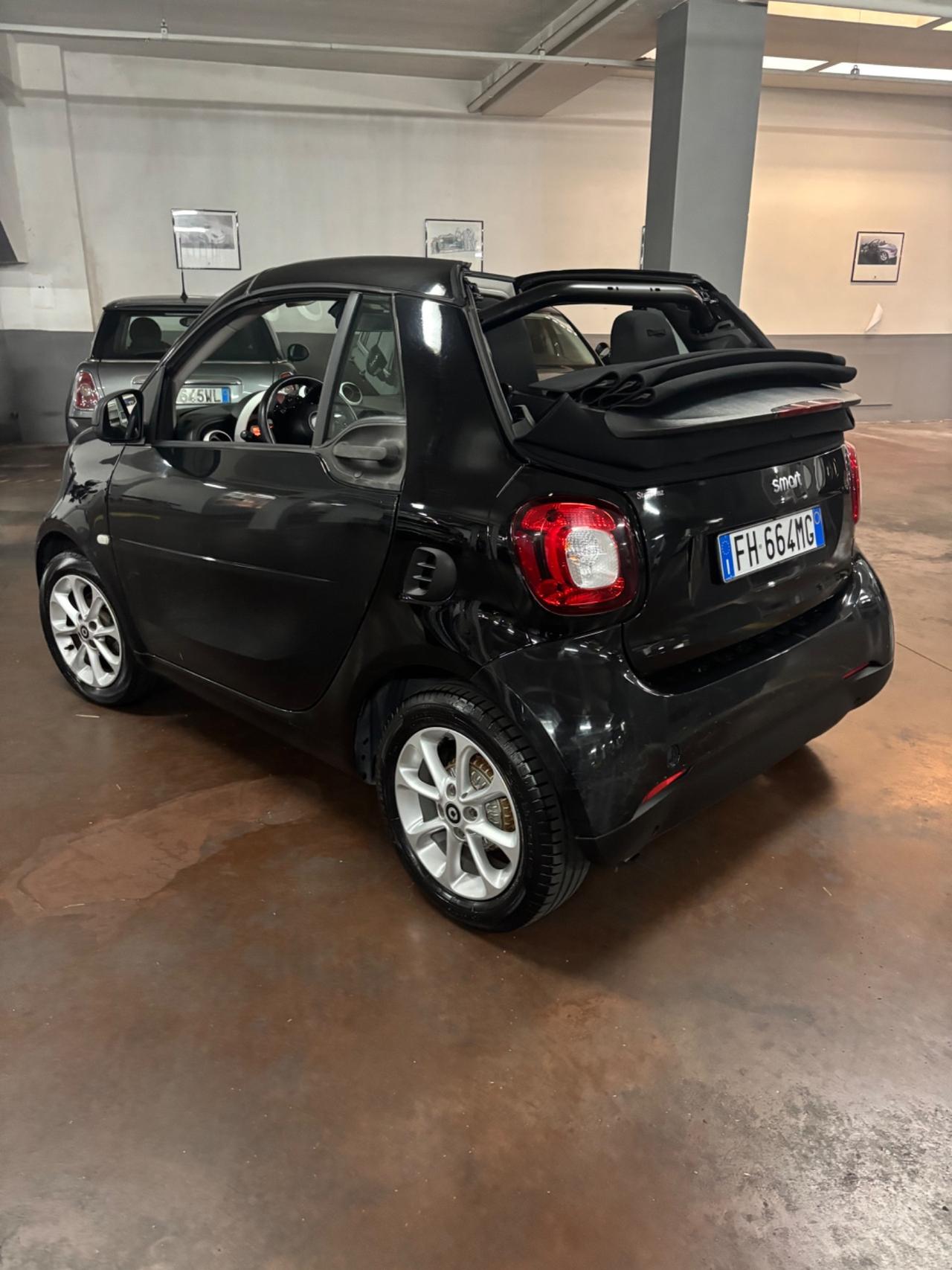 Smart ForTwo 70 1.0 twinamic cabrio Prime