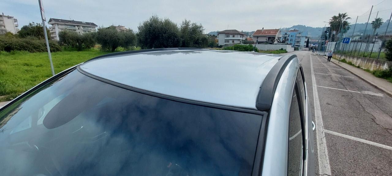 CHEVROLET ORLANDO 2,0 DIESEL 163 CV- 7 POSTI NAVIGATORE TELEFONO SENSORI CRUISE IMPECCABILE