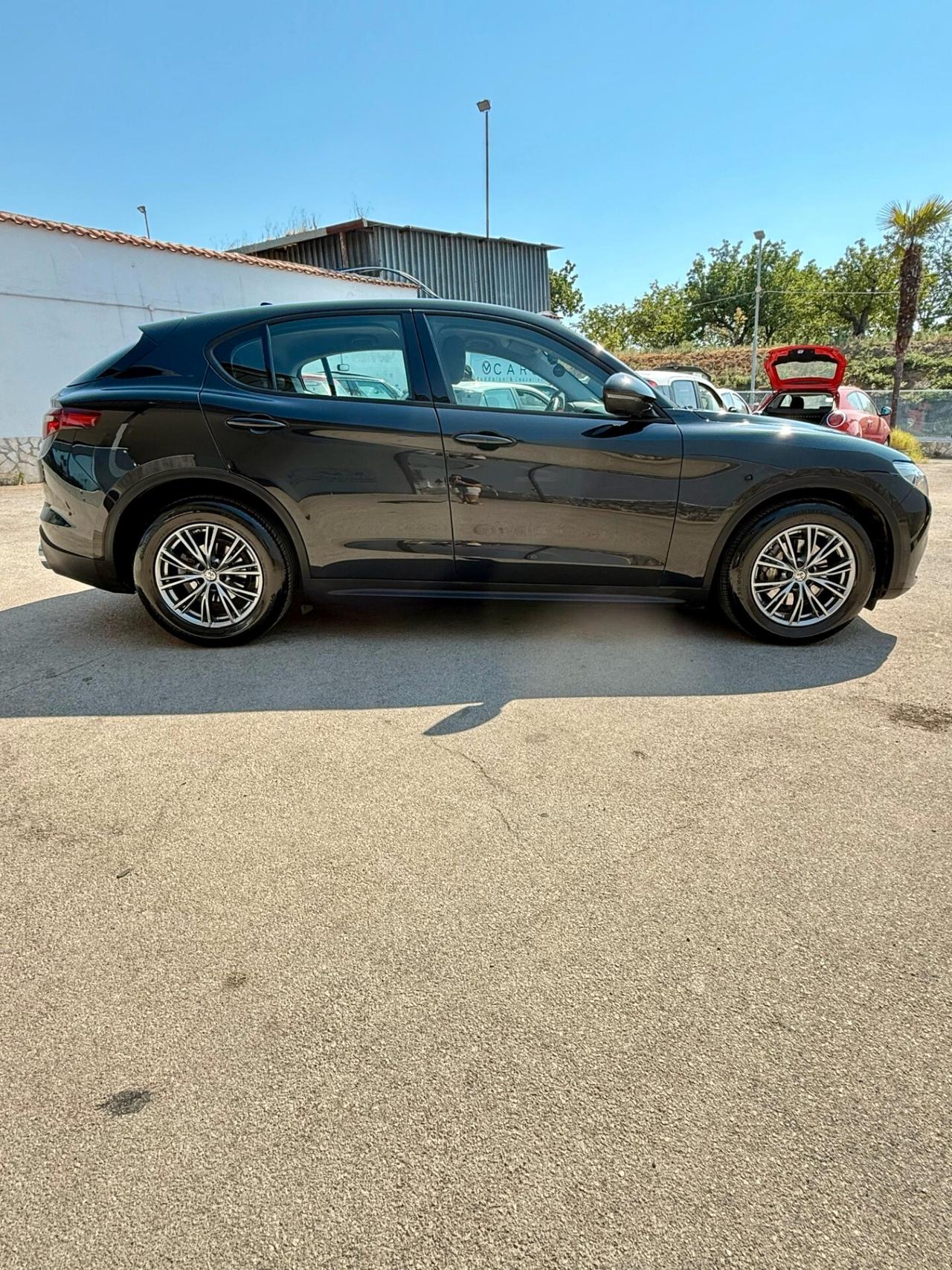 Alfa Romeo Stelvio 2.2 Turbodiesel 180 CV AT8 RWD Super