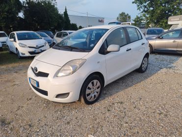 Toyota Yaris 1.0 5 porte Now Eco