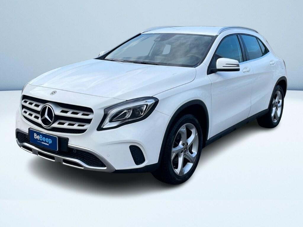 Mercedes GLA 180 180 D Sport 7G-DCT