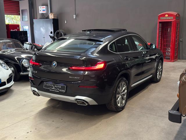BMW X4 xDrive30d 48V 249CV