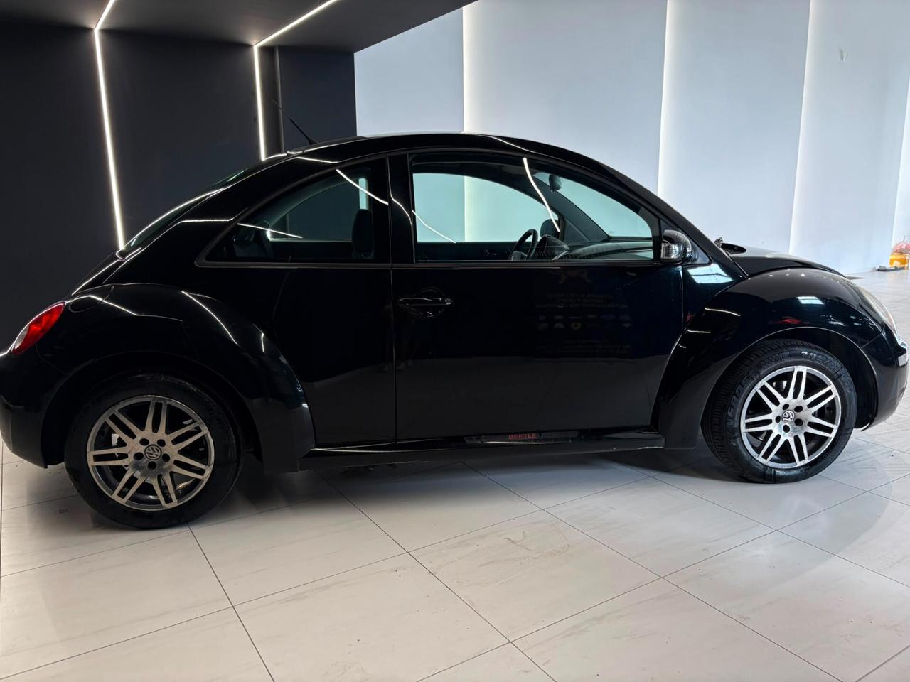 Volkswagen New Beetle 1.9 TDI 105CV