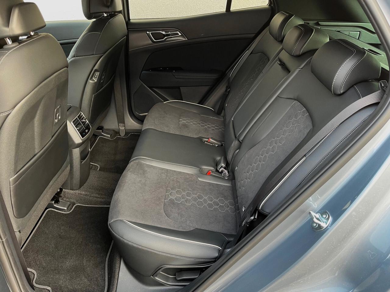 Sportage 1.6 TGDi PHEV AWD AT GT-line 245 CV Bicolor (IVA esposta)