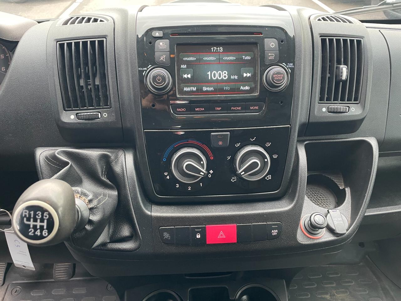 Fiat Ducato 295 2.3 mjt 6 posti CON GRU