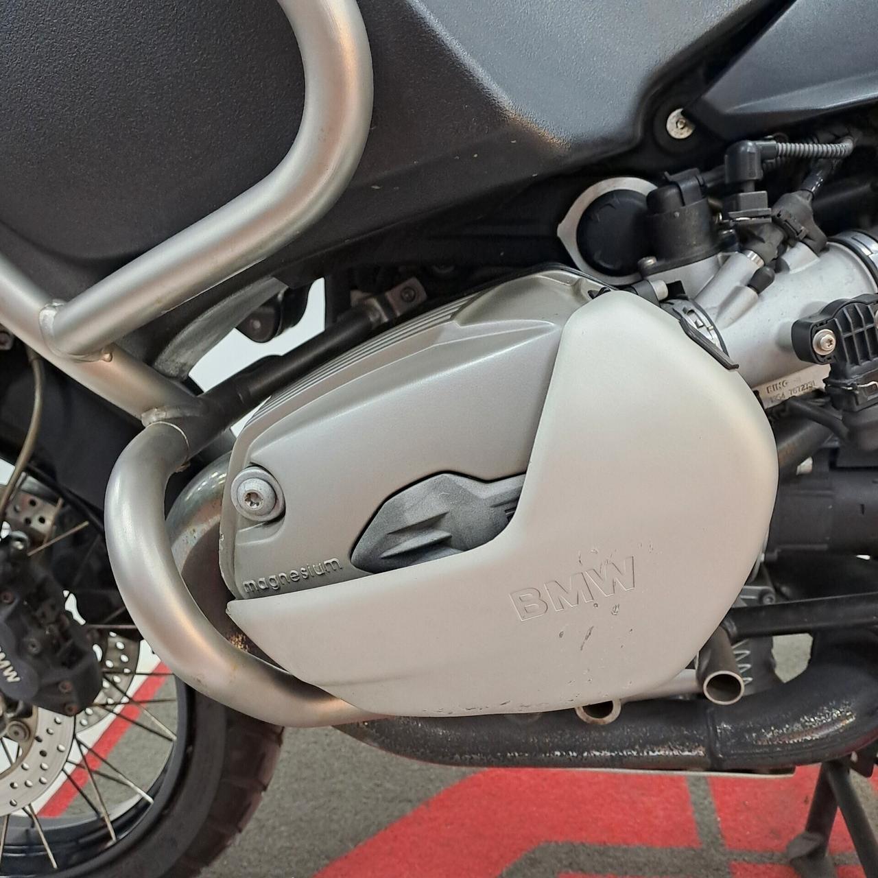 BMW R 1200 GS Adventure TRIS + AKRAPOVIC + OHLINS