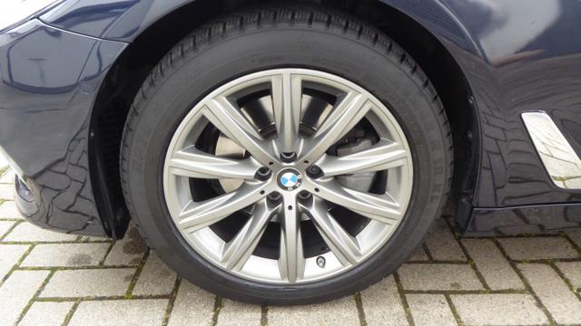 BMW 520 d xDrive Touring Luxury