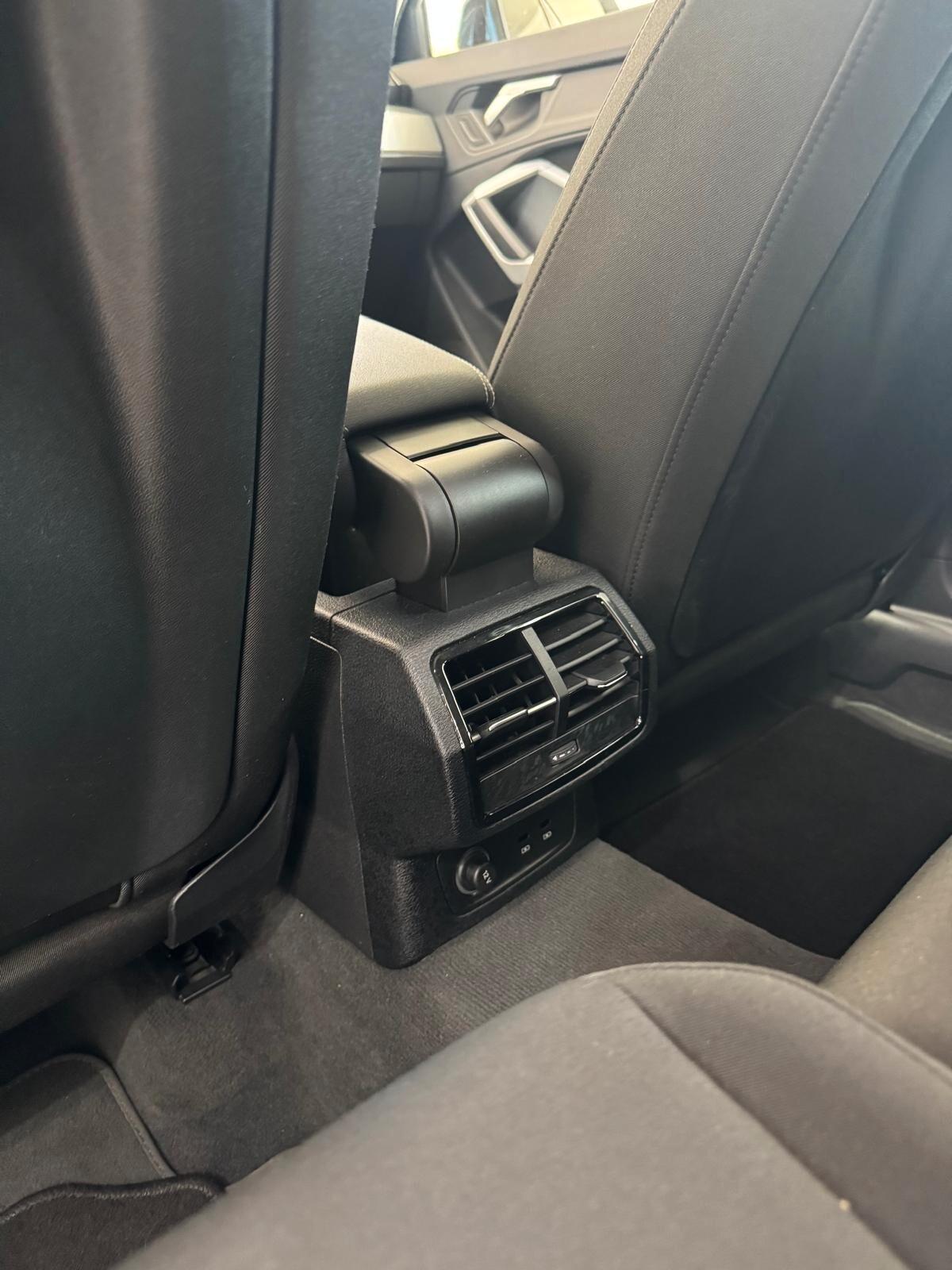 Audi Q3 35 TDI quattro S tronic line edition