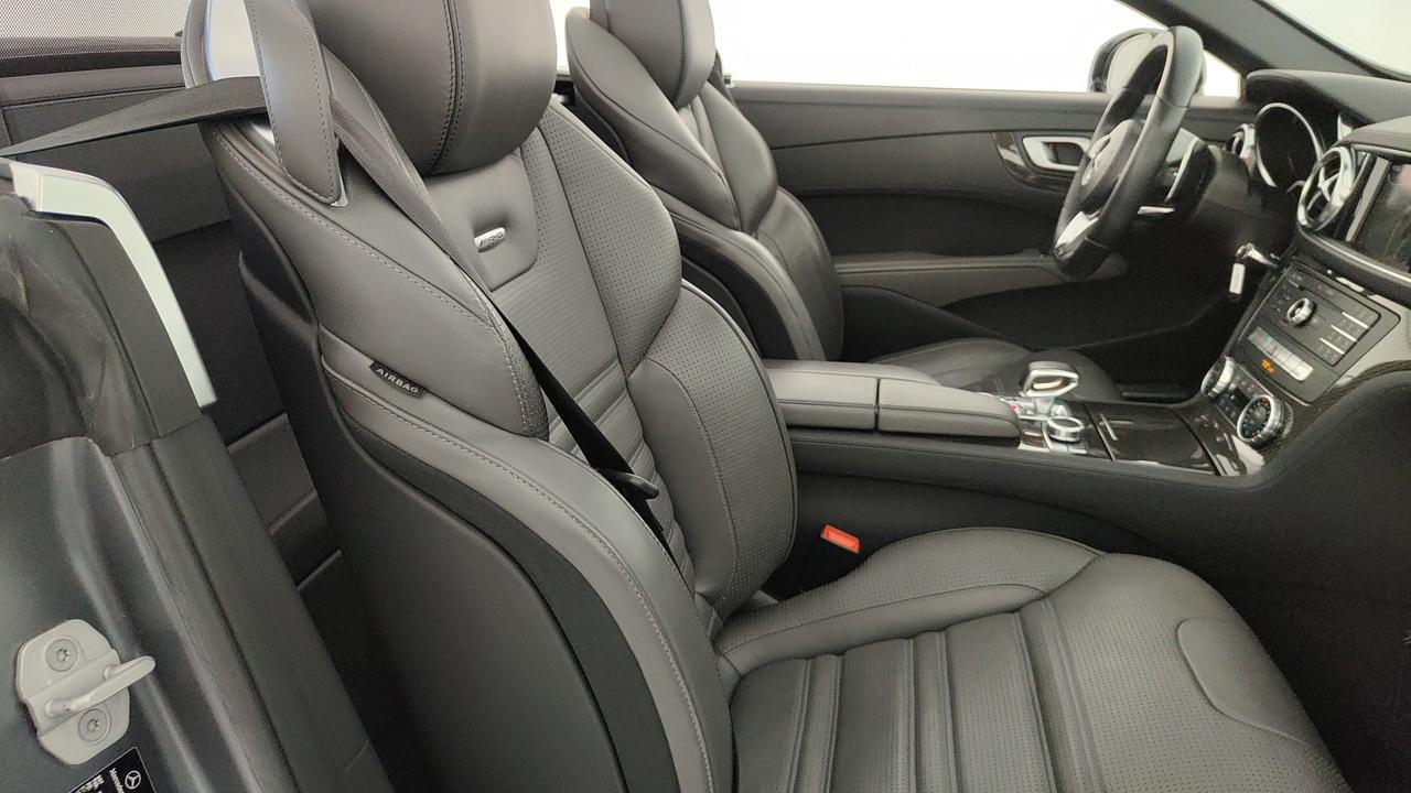 Mercedes-Benz SL 63 AMG auto