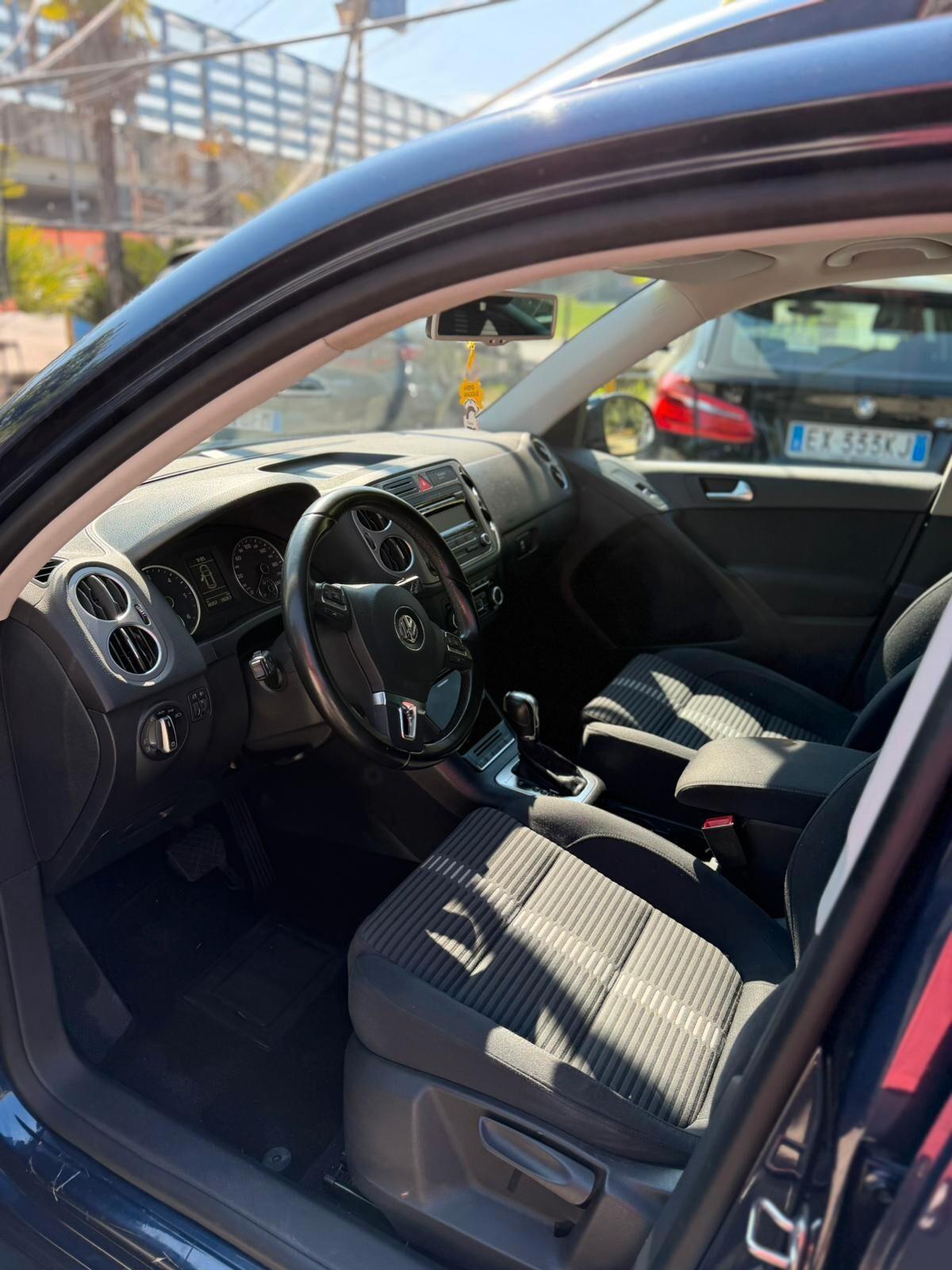 Volkswagen Tiguan 2.0 TDI DPF 4MOTION DSG Sport & Style