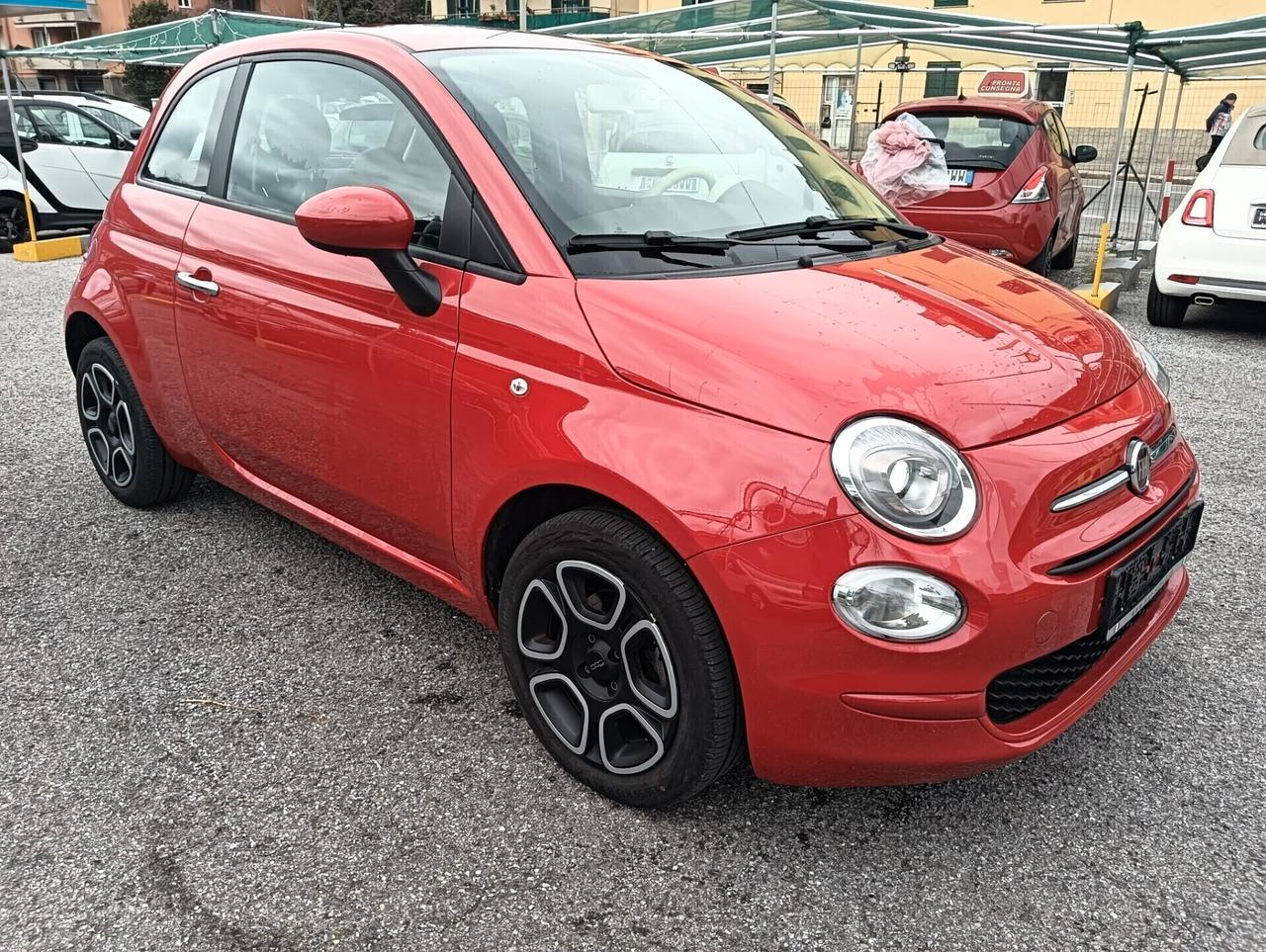 Fiat 500 1.0 Hybrid Red