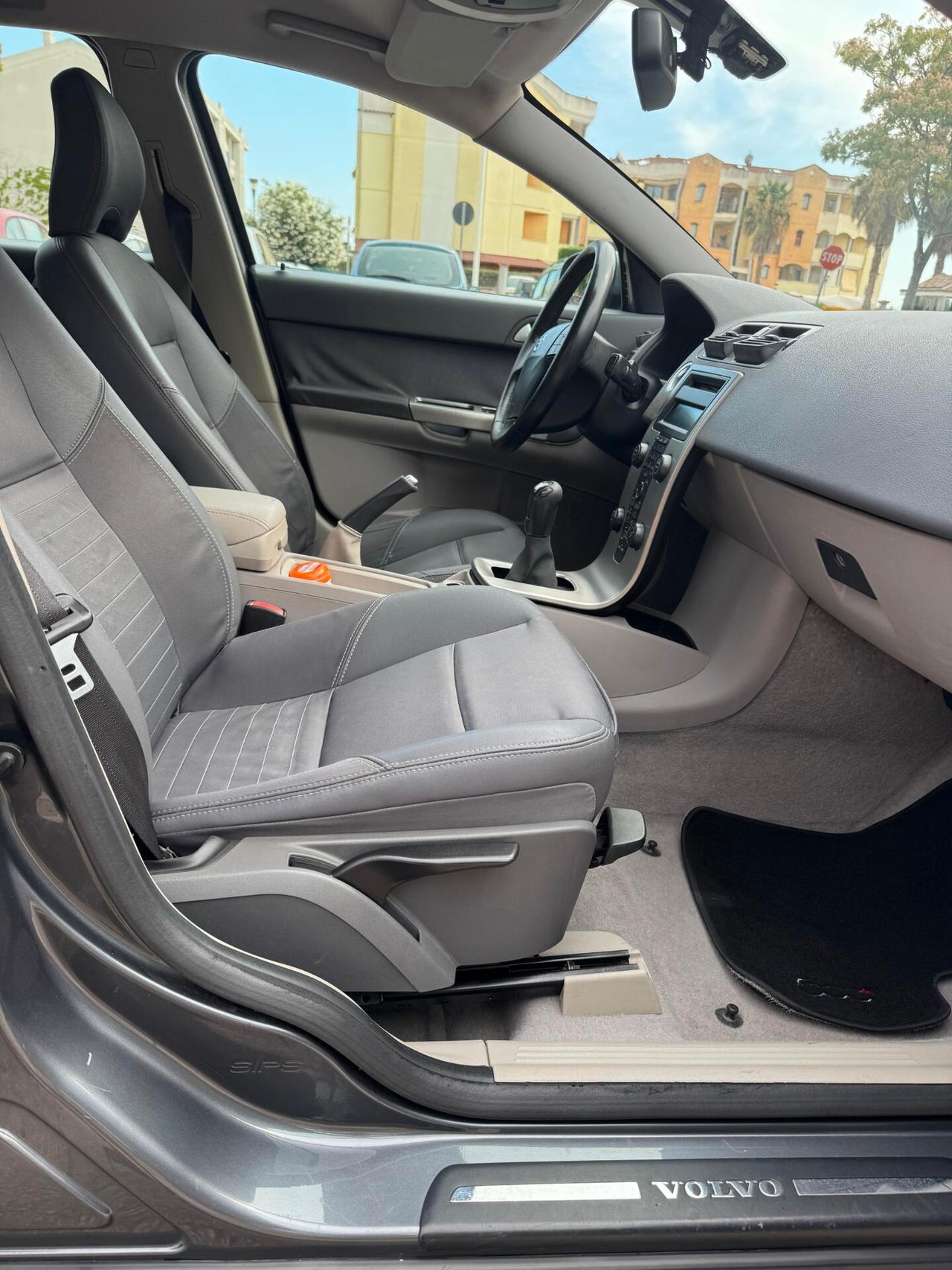 Volvo V50 2.0 D cat Momentum