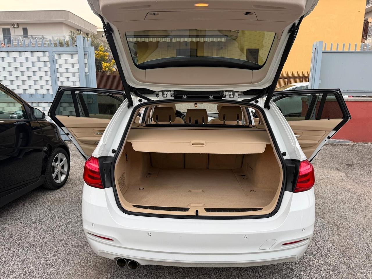 Bmw 320 320d Touring Business Advantage aut.